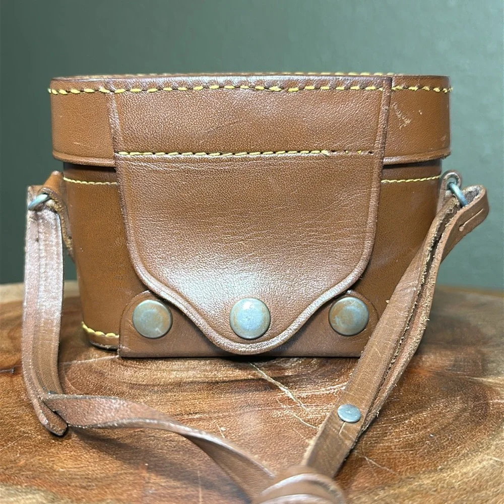 KODAK Signet 35 with Leather Kodak Case - Picture 14 of 16